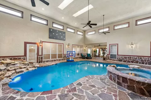 20725 Wahl, San Antonio, TX 78266