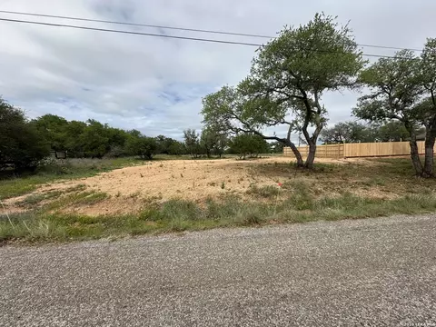 153 W Stonecastle, Granite Shoals, TX 78654