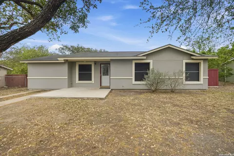 5911 Middlefield, San Antonio, TX 78242