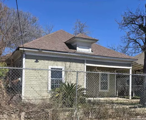 809 Leal, San Antonio, TX 78207