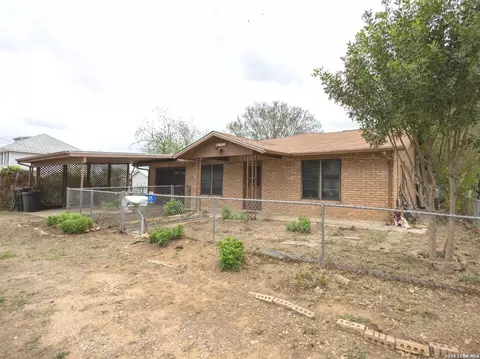 Other - 105 S Sayers, Devine, TX 78016 photo 2 of 8