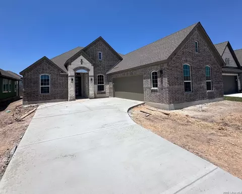 3716 Moru Oak Dr, Seguin, TX 78155