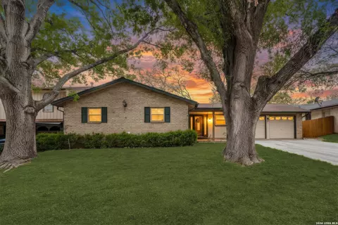 6534 Hoofs, San Antonio, TX 78240