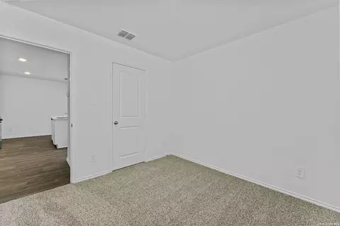 Bedroom - 15427 Mint Patch Mdw, Von Ormy, TX 78073 photo 2 of 6