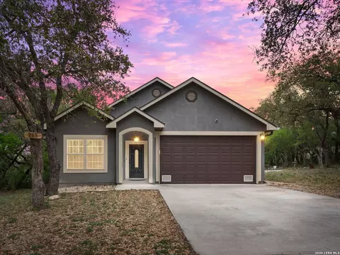 215 County Road 3829, San Antonio, TX 78253