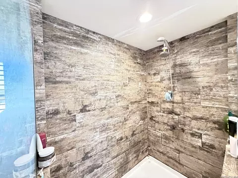 152 County Road 2667, Devine, TX 78016 photo 35
