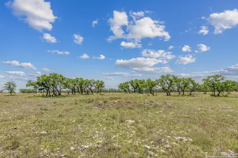 100 Spring Xing, Junction, TX 76849 photo 6