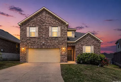 7407 Valle Msn, Boerne, TX 78015