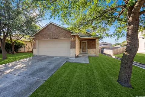 7602 Saratoga, Selma, TX 78154