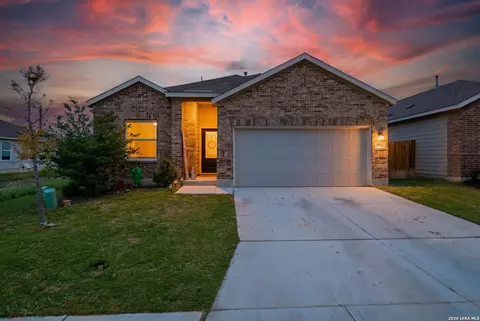 6902 Pail Pl, San Antonio, TX 78252