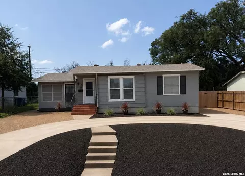 415 Irvington, San Antonio, TX 78209