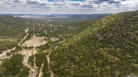 Other - 3655 N Seco Rd, Utopia, TX 78884 photo 4 of 25