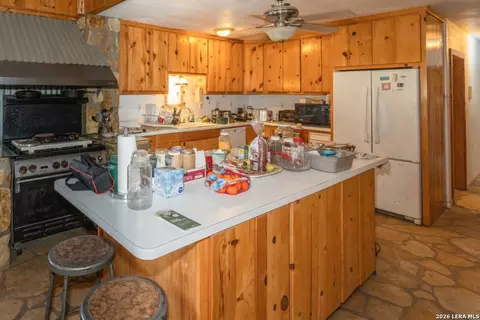 Kitchen - 3655 N Seco Rd, Utopia, TX 78884 photo 2 of 4