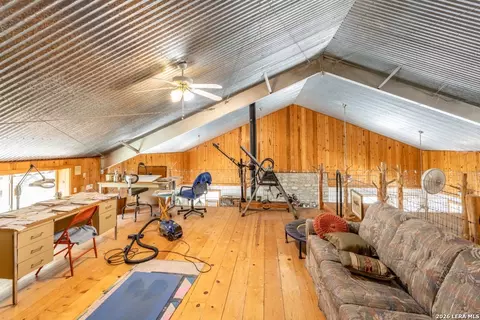 Other - 3655 N Seco Rd, Utopia, TX 78884 photo 17 of 25