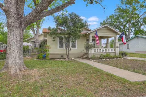 465 S Union Ave, New Braunfels, TX 78130