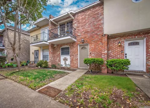 6718 Callaghan Rd UNIT 206, San Antonio, TX 78229