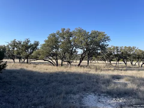 14 Seven Springs Dr, Junction, TX 76849