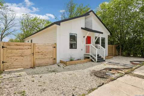 1722 W Ridgewood Ct, San Antonio, TX 78201