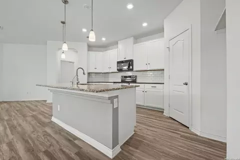 4568 Klein Mdws, New Braunfels, TX 78130