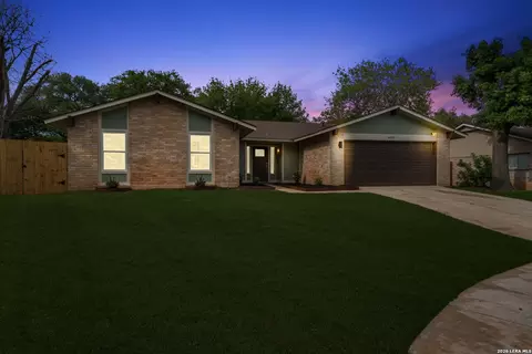 6135 Willowridge Ln, San Antonio, TX 78249