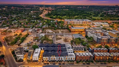 719 E Locust St UNIT 4107, San Antonio, TX 78212