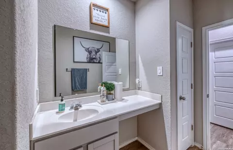 Bath - 20009 Huckleberry St, Lytle, TX 78052 photo 1 of 1