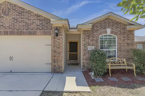 12254 Stratsburg, San Antonio, TX 78252