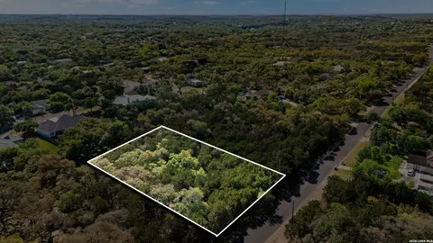 27072 Okent Dr, San Antonio, TX 78260