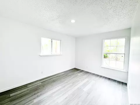 Bedroom - 501 Corley Dr, Devine, TX 78016 photo 1 of 6