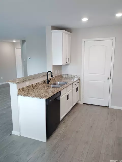 Kitchen - 15238 Walcott Rdg, Von Ormy, TX 78073 photo 2 of 3