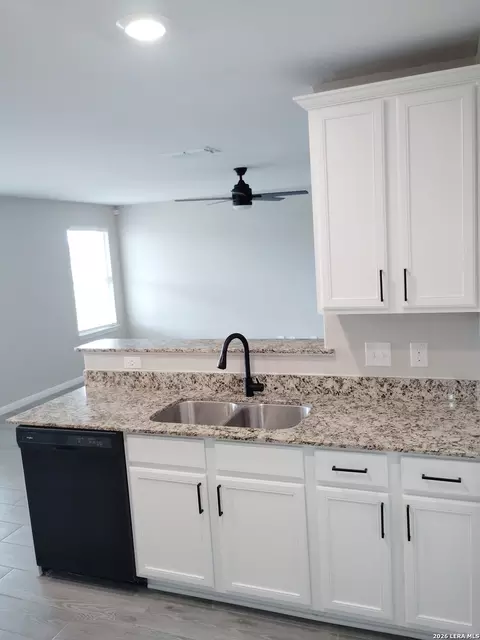 Kitchen - 15238 Walcott Rdg, Von Ormy, TX 78073 photo 3 of 3