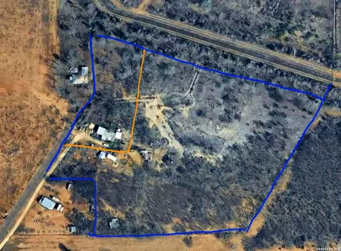 Other - 255 County Road 668, Devine, TX 78016 photo 1 of 6