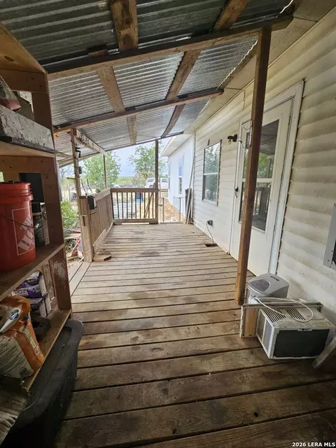 Exterior - 255 County Road 668, Devine, TX 78016 photo 5 of 5