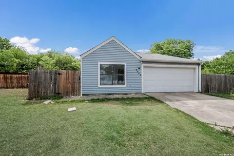 6098 Glacier Sun Dr, San Antonio, TX 78244