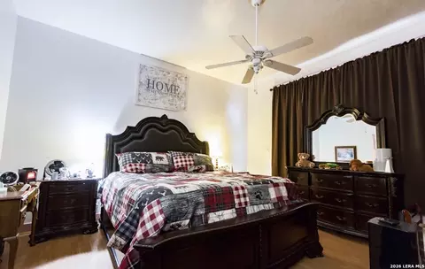 Bedroom - 110 W Benton Ave, Devine, TX 78016 photo 4 of 5