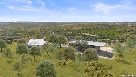 158 Watch Hl, Stonewall, TX 78671