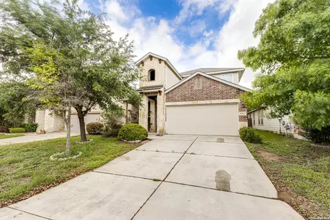 8715 Dove Oak Ln, San Antonio, TX 78254