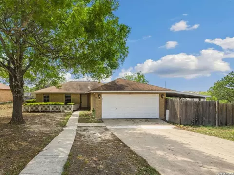 5017 Cherry Tree, Schertz, TX 78108
