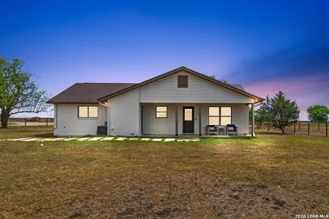 1414 Branch, Seguin, TX 78155