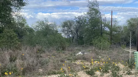 1823 Comal Cv, San Antonio, TX 78264