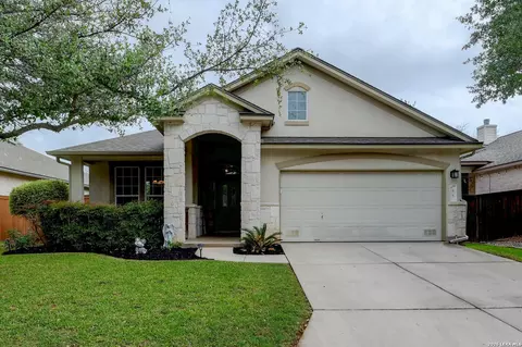 55 Amber Frst, Hollywood Park, TX 78232