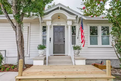 206 Claremont, San Antonio, TX 78209