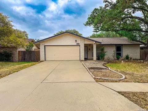 8822 Pertshire St, San Antonio, TX 78254
