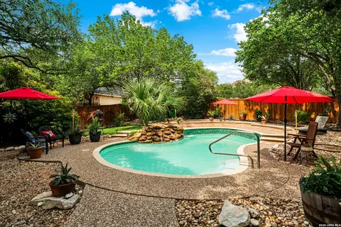 24815 Birdie Rdg, San Antonio, TX 78260