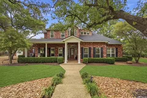 29253 Seabiscuit Dr, Fair Oaks Ranch, TX 78015