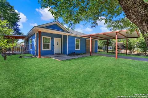 5170 Village Grn, San Antonio, TX 78218