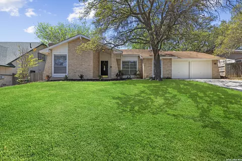 13023 Larkyorke St, San Antonio, TX 78233