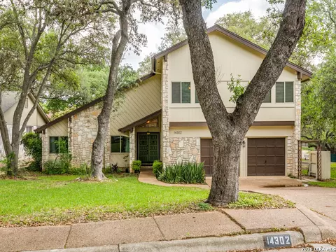 14302 Fox Fire Ln, San Antonio, TX 78231