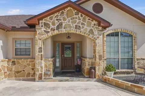 Exterior - 717 Jack Nicklaus, Devine, TX 78016 photo 2 of 8
