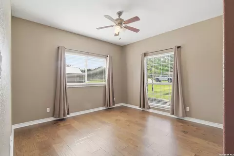 Bedroom - 717 Jack Nicklaus, Devine, TX 78016 photo 2 of 3